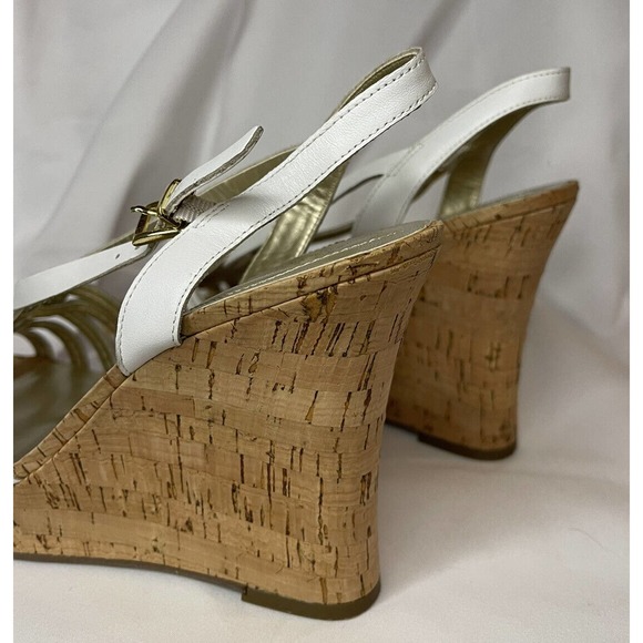 Womens Guess White Platform Sandal 8 Cork Leather 4 Inch Summer Straps Wedge - Picture 8 of 10